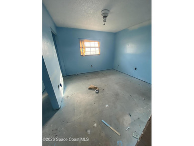 This 2nd floor unit is a handyman's delight. Tear out has been on Mallards Landing Golf Course in Florida - for sale on GolfHomes.com, golf home, golf lot