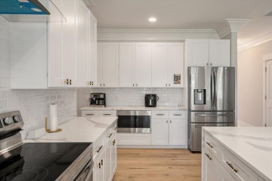 SELLER IS OFFERING CONCESSIONS. Welcome home to the prestigious on Berkeley Country Club in South Carolina - for sale on GolfHomes.com, golf home, golf lot