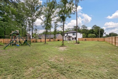 SELLER IS OFFERING CONCESSIONS. Welcome home to the prestigious on Berkeley Country Club in South Carolina - for sale on GolfHomes.com, golf home, golf lot
