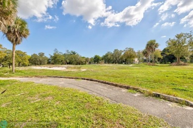 All Ages Allowed. Discover the perfect blend of comfort on Woodlands Country Club in Florida - for sale on GolfHomes.com, golf home, golf lot