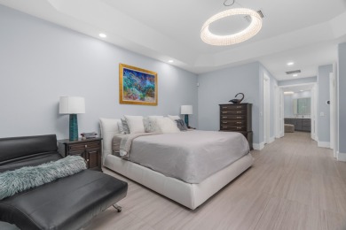 Move in ready, beautifully renovated cul-de-sac location, with on Addison Reserve in Florida - for sale on GolfHomes.com, golf home, golf lot