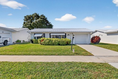 Beautifully maintained single family 2BR/1BA home with flexible on Leisureville Community Golf Course in Florida - for sale on GolfHomes.com, golf home, golf lot