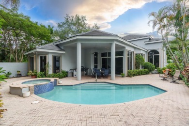 Move in ready, beautifully renovated cul-de-sac location, with on Addison Reserve in Florida - for sale on GolfHomes.com, golf home, golf lot