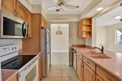 Beautifully maintained single family 2BR/1BA home with flexible on Leisureville Community Golf Course in Florida - for sale on GolfHomes.com, golf home, golf lot