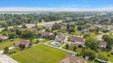 Wow! Super clean, Move in ready, updated split level Located on Carrington Golf Club in Michigan - for sale on GolfHomes.com, golf home, golf lot