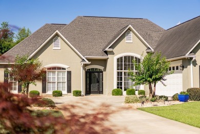 Luxury Living Awaits in Albany's Premier Stonebridge Golf Course on Stonebridge Golf and Country Club in Georgia - for sale on GolfHomes.com, golf home, golf lot