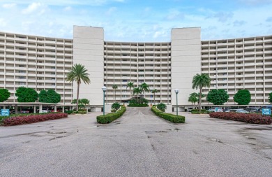 This spacious 7th-floor condo offers sweeping, unobstructed on North Palm Beach Country Club in Florida - for sale on GolfHomes.com, golf home, golf lot