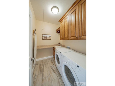 Exquisite 6-Bedroom Home on  Acre Lot - 3830 Lakefield, Ammon on Sand Creek Golf Course in Idaho - for sale on GolfHomes.com, golf home, golf lot