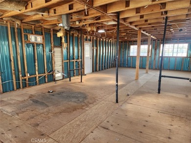 Excellent opportunity to live adjacent to the Los Cerritos on Bixby Village Golf Course in California - for sale on GolfHomes.com, golf home, golf lot