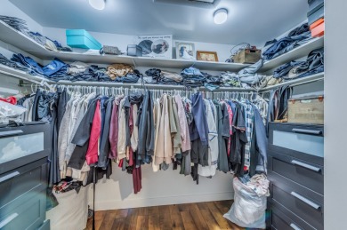 Fully renovated 3 bedroom,2.5 bathroom townhouse with golf on Old Orchard Country Club in Illinois - for sale on GolfHomes.com, golf home, golf lot