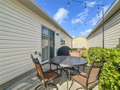 Looking for a MOVE-IN READY HOME or an IDEAL RENTAL property? on Oakleigh Executive Golf Course in Florida - for sale on GolfHomes.com, golf home, golf lot