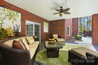 Beautiful, brick home on almost one acre cul-de-sac lot. Located on Warrior Golf Club in North Carolina - for sale on GolfHomes.com, golf home, golf lot