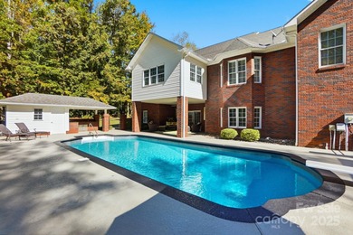 Beautiful, brick home on almost one acre cul-de-sac lot. Located on Warrior Golf Club in North Carolina - for sale on GolfHomes.com, golf home, golf lot