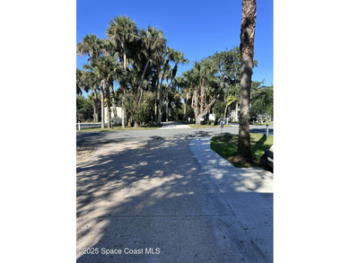 Enjoy resort-style living with this beautifully maintained RV on The Great Outdoors Golf and Country Club in Florida - for sale on GolfHomes.com, golf home, golf lot