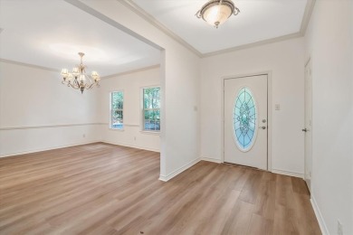 eautiful 2300+ sf home on 2 wooded lots totaling .81 acres on Holly Lake Ranch Golf Club in Texas - for sale on GolfHomes.com, golf home, golf lot
