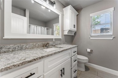 Enjoy the best of Bella Vista with this home conveniently on Bella Vista - Metfield Golf Complex and Country Club in Arkansas - for sale on GolfHomes.com, golf home, golf lot
