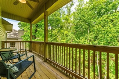 Enjoy the best of Bella Vista with this home conveniently on Bella Vista - Metfield Golf Complex and Country Club in Arkansas - for sale on GolfHomes.com, golf home, golf lot