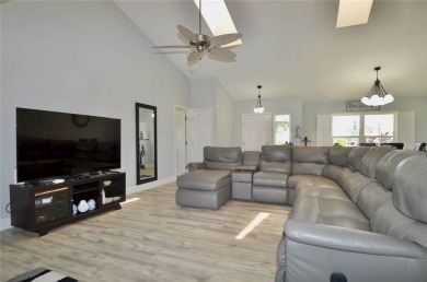 LAKE VIEWS IN PLANTATION GOLF  COUNTRY CLUB! Welcome to this on Plantation Golf and Country Club in Florida - for sale on GolfHomes.com, golf home, golf lot