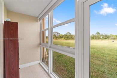 Welcome to this beautifully remodeled 1-bedroom, 1-bath condo in on Sunrise Lakes Phase III in Florida - for sale on GolfHomes.com, golf home, golf lot