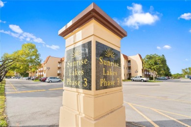 Welcome to this beautifully remodeled 1-bedroom, 1-bath condo in on Sunrise Lakes Phase III in Florida - for sale on GolfHomes.com, golf home, golf lot