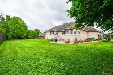 Unwind in style in this stunning 3-bedroom, 3.5-bathroom home on Country Club of the North in Ohio - for sale on GolfHomes.com, golf home, golf lot