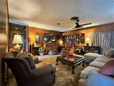 Welcome to this beautifully updated 4 bedroom, 3 full bath 1960s on Oso Beach Municipal Golf Course in Texas - for sale on GolfHomes.com, golf home, golf lot