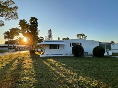 Three bedroom, Two bath with lots of space inside and out, Just on Cypress Creek Country Club - Boynton Beach in Florida - for sale on GolfHomes.com, golf home, golf lot