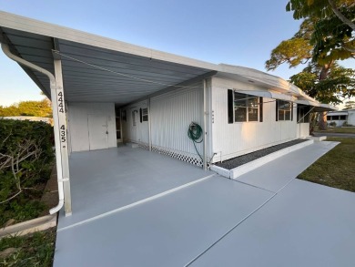 Three bedroom, Two bath with lots of space inside and out, Just on Cypress Creek Country Club - Boynton Beach in Florida - for sale on GolfHomes.com, golf home, golf lot