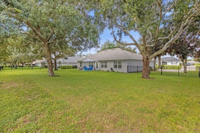 JUST REDUCED!!! SELLER MOTIVATED! This MOVE-IN READY home is on Black Bear Golf Club in Florida - for sale on GolfHomes.com, golf home, golf lot