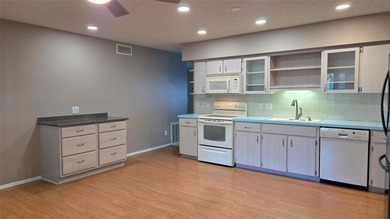 EXCEPTIONAL SPACE AND CONVENIENCE - 1,725 Sq. Ft. GROUND FLOOR on On Top Of The World Golf Course in Florida - for sale on GolfHomes.com, golf home, golf lot