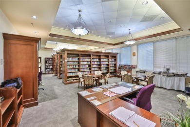 Open, airy and inviting, this 2 bedroom/2 bath/2 car garage home on Scepter Golf Club in Florida - for sale on GolfHomes.com, golf home, golf lot