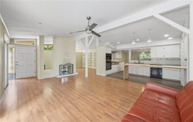 Incredible vintage style, contemporary 4 bedroom, 2 bath BAY on Oso Beach Municipal Golf Course in Texas - for sale on GolfHomes.com, golf home, golf lot