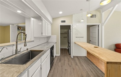Incredible vintage style, contemporary 4 bedroom, 2 bath BAY on Oso Beach Municipal Golf Course in Texas - for sale on GolfHomes.com, golf home, golf lot