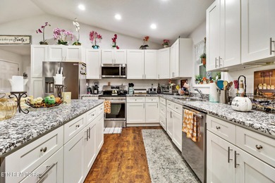 First right of refusal, so please don't pass this one up! Step on Lake Tansi Village Country Club in Tennessee - for sale on GolfHomes.com, golf home, golf lot