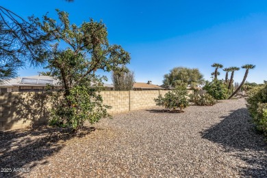 Welcome to this 3-bedroom, 2-bath Castillo model in the on Deer Valley Golf Course in Arizona - for sale on GolfHomes.com, golf home, golf lot