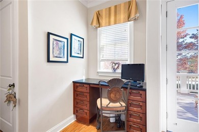 A BEAUTIFUL CHRISTMAS GIFT! Come home to St David's Square in on Marietta Country Club in Georgia - for sale on GolfHomes.com, golf home, golf lot