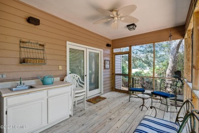 Welcome home to this fully furnished townhome located in the on Oak Island Golf Club in North Carolina - for sale on GolfHomes.com, golf home, golf lot