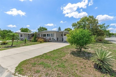 Beautiful 2-Bedroom, 2-Bathroom mobile home in the beautiful on High Point Golf Club, Inc. in Florida - for sale on GolfHomes.com, golf home, golf lot