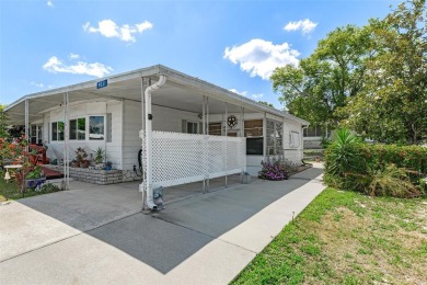 Beautiful 2-Bedroom, 2-Bathroom mobile home in the beautiful on High Point Golf Club, Inc. in Florida - for sale on GolfHomes.com, golf home, golf lot