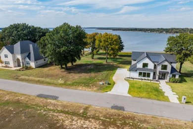 Come enjoy this beautiful waterfront property located in the on Cedar Creek Country Club in Texas - for sale on GolfHomes.com, golf home, golf lot