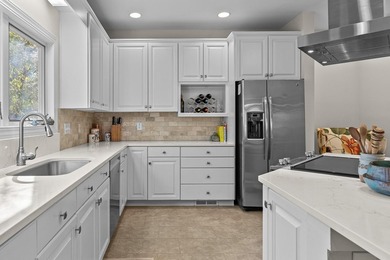 This impeccably maintained & elegantly presented lagoon front on The Seabrook Island Club in South Carolina - for sale on GolfHomes.com, golf home, golf lot