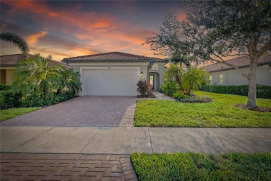 Prepare To Be Impressed. Welcome To Your Dream Home In The Fully on Sarasota National Golf Club in Florida - for sale on GolfHomes.com, golf home, golf lot