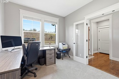 Incredibly well-kept home in Newberg's popular golf course on Chehalem Glenn Golf Course in Oregon - for sale on GolfHomes.com, golf home, golf lot