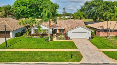 Renovated and ready to move in.  This property has it all, open on Boca Greens Country Club in Florida - for sale on GolfHomes.com, golf home, golf lot