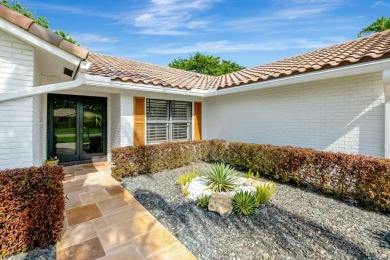 Renovated and ready to move in.  This property has it all, open on Boca Greens Country Club in Florida - for sale on GolfHomes.com, golf home, golf lot