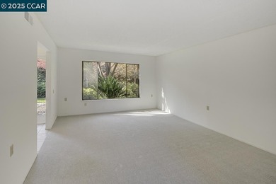 Single story, level-in nicely situated in quiet Rossmoor on Rossmoor Golf Course in California - for sale on GolfHomes.com, golf home, golf lot