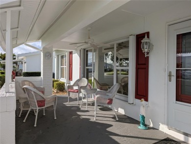 Under contract-accepting backup offers. Attention Golfers on Mainlands Golf Club in Florida - for sale on GolfHomes.com, golf home, golf lot