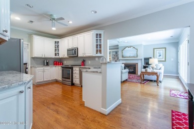 This beautiful 3-bedroom, 2.5-bath home is located on Golf on Sound Golf Links at Albemarle Plantation in North Carolina - for sale on GolfHomes.com, golf home, golf lot