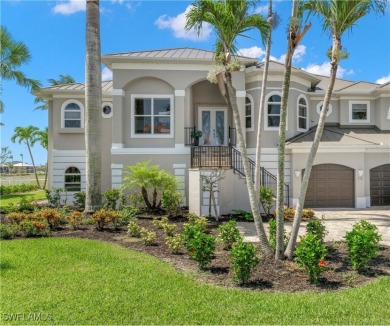 Fantastic location in Beachview with panoramic views overlooking on Beachview Golf Club in Florida - for sale on GolfHomes.com, golf home, golf lot