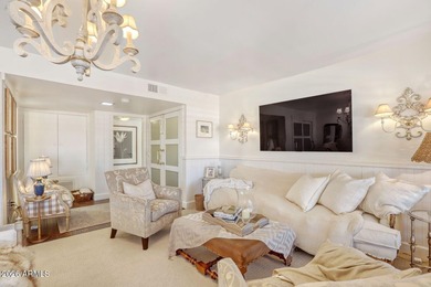 Beautifully renovated townhome in a prime Scottsdale location on Scottsdale Shadows in Arizona - for sale on GolfHomes.com, golf home, golf lot